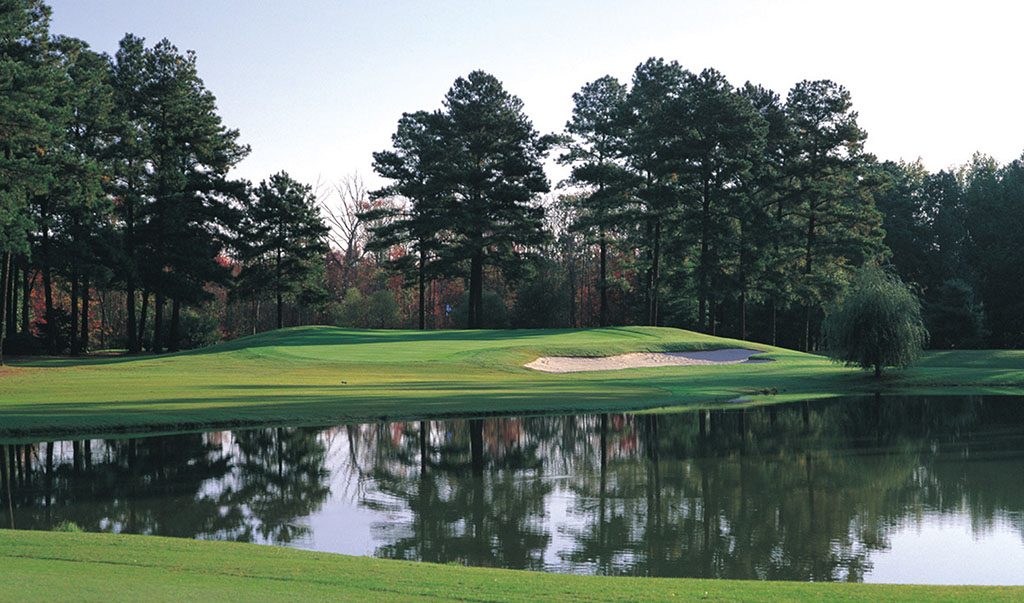 The Crossings in Glen Allen is one of the local courses that uses EZLinks products. 
