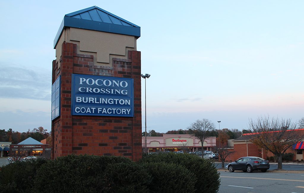 The Pocono Crossing shopping center takes up 180,000 square feet at 10400 Midlothian Turnpike. (Kieran McQuilkin)