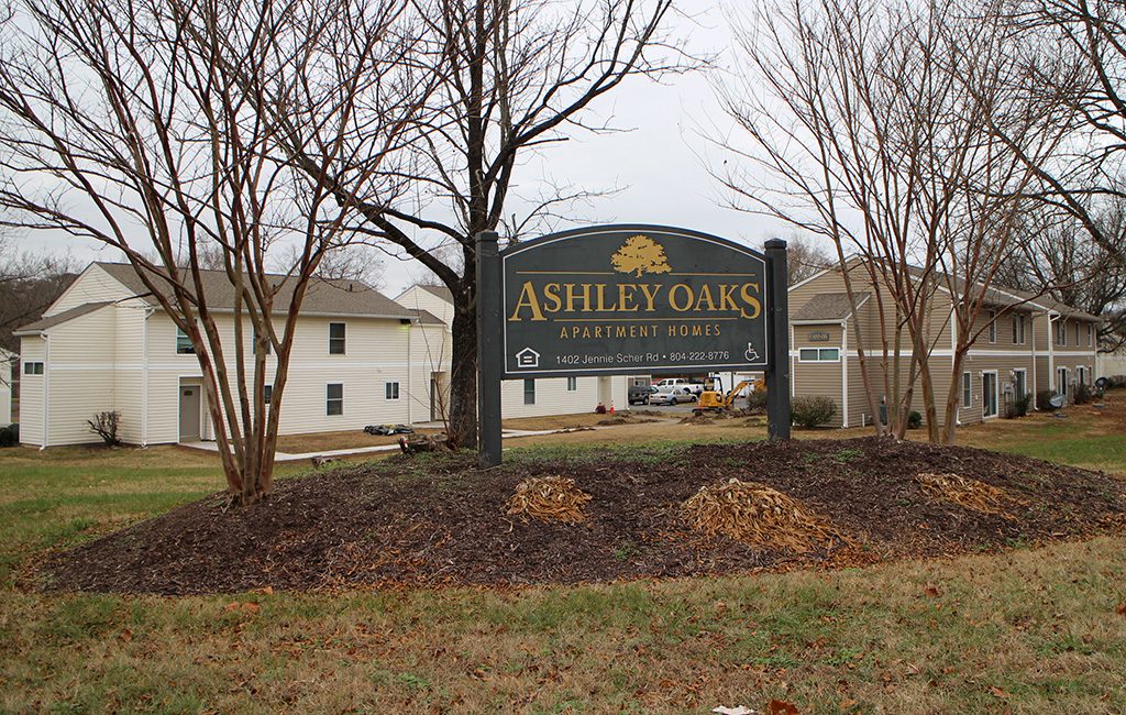 The 250-unit Ashley Oaks Apartments complex sits along Government Road near Montrose Heights. (Jonathan Spiers)