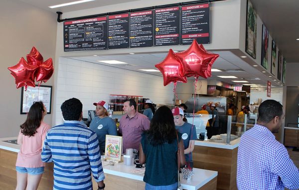 B.Good opened its first Virginia location in Short Pump in late April. (J. Elias O'Neal)