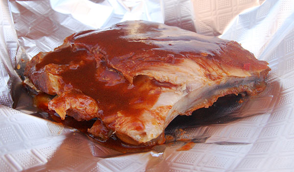 Pork ribs from the Estes BarB’Que food truck. (Photos by Lena Price)