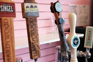 Carytown Cupcakes has on tap beer from Hardywood and Devil’s Backbone, and Blue Bee Cider. Sparkling, red, and white wine is also available.