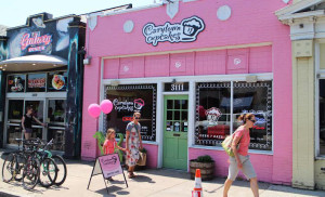 Carytown Cupcakes opened in 