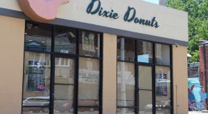 Dixie Donuts exterior