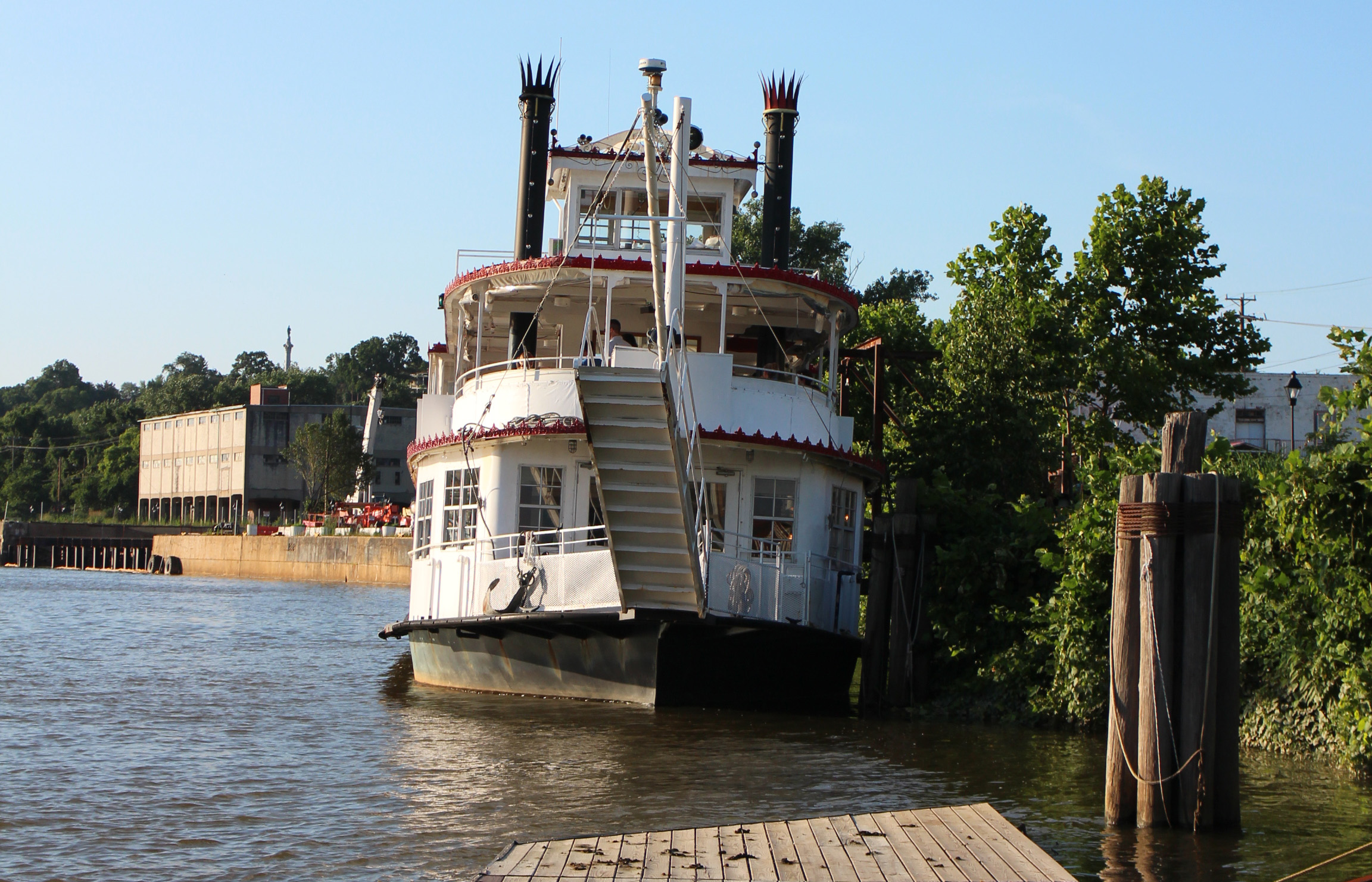richmond riverboat
