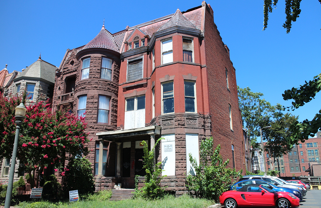The row house at 1006 W. Franklin St. (Jonathan Spiers)