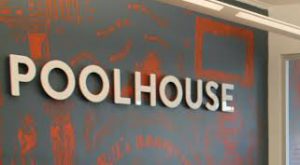 Poolhouse text