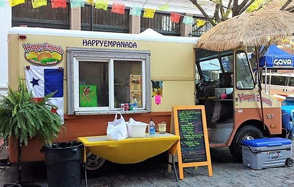 happy empanada truck