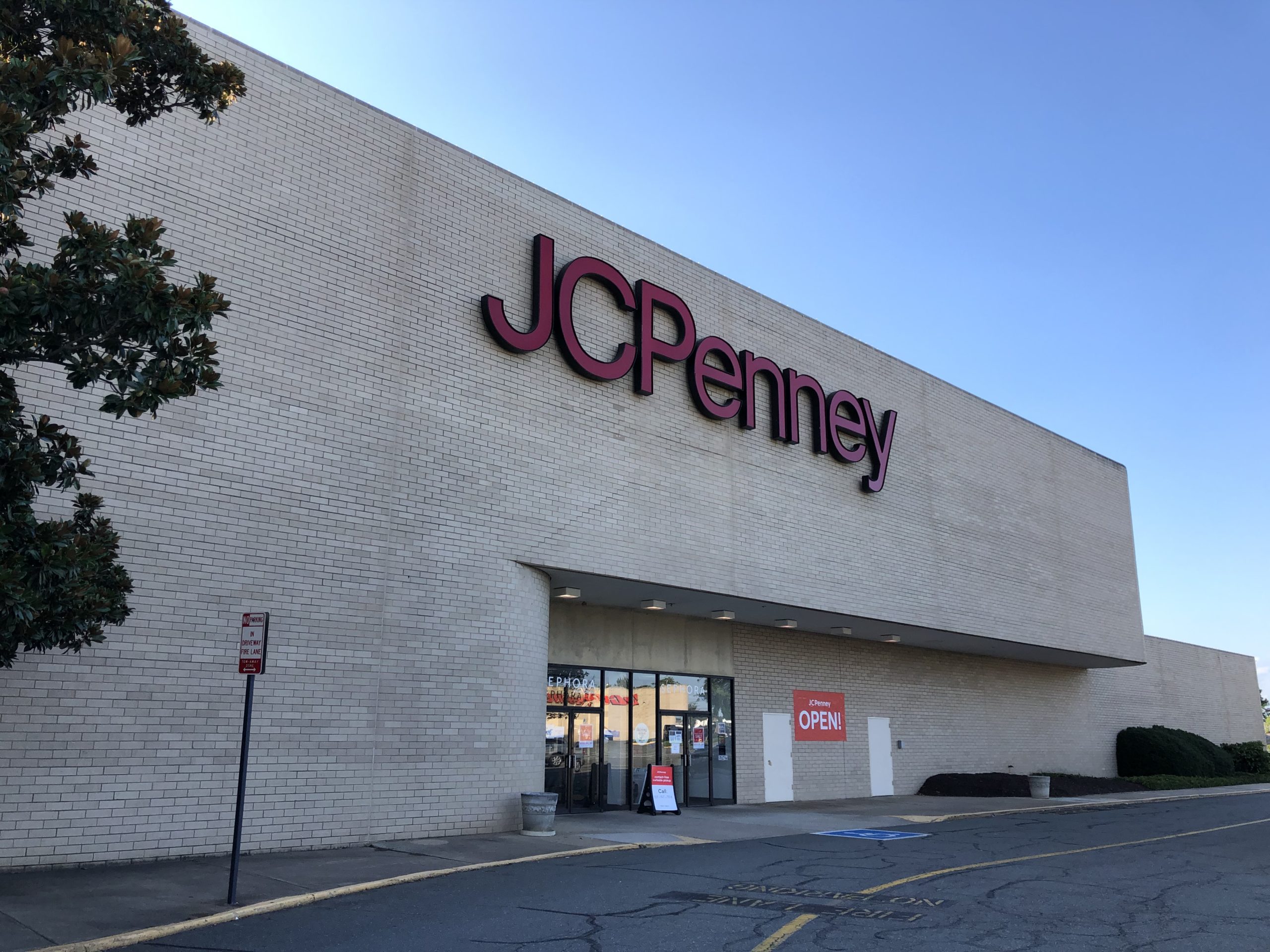JCPenney to shutter Regency Square store; Rebkee, Thalhimer to buy