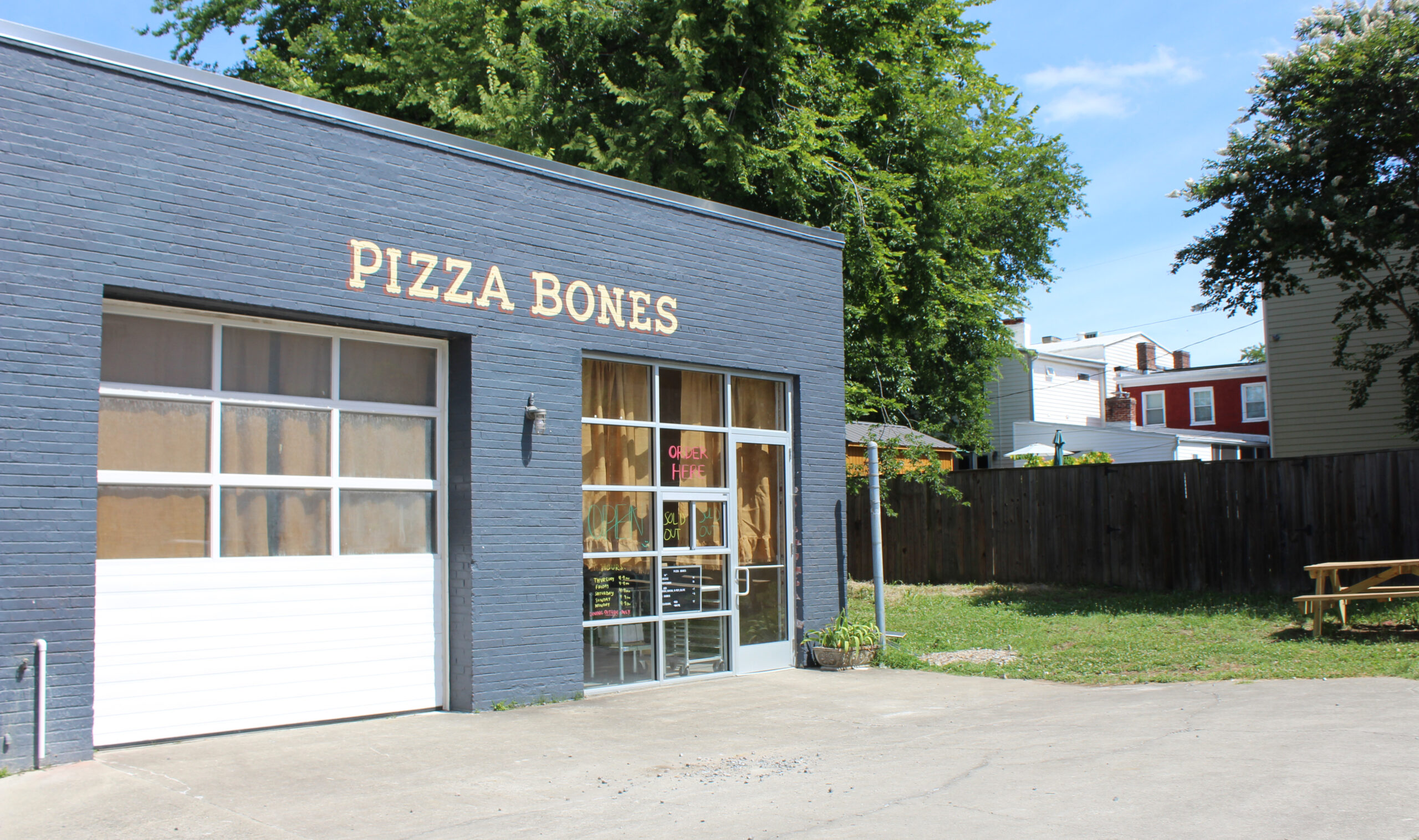 7.1R Pizza Bones Outside scaled