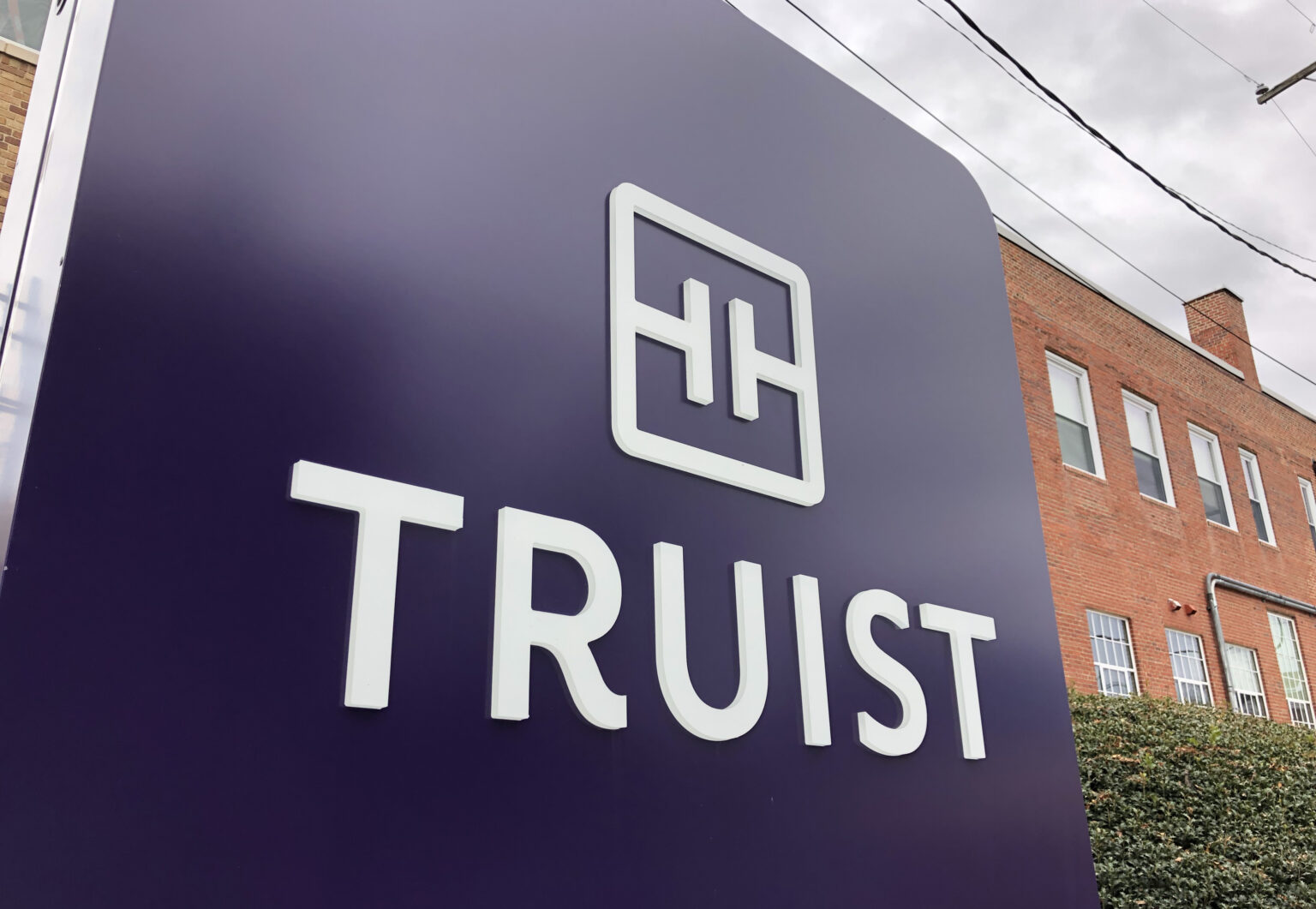 Truist Bank Shutters More Local Branches As BB&T-SunTrust Merger ...