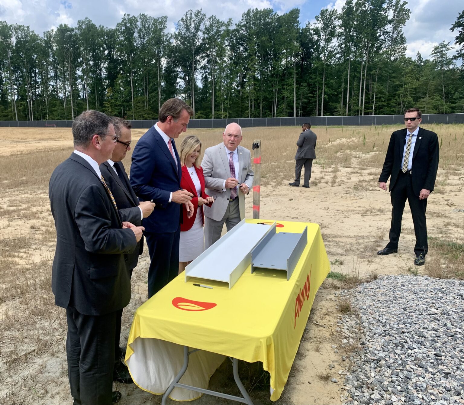 Skyhigh strawberries Groundbreaking in Chesterfield paves way for