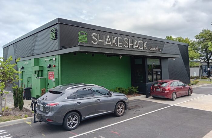 shake shack broad street scaled 1