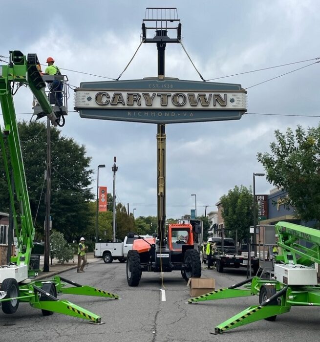 CarytownSign1 1