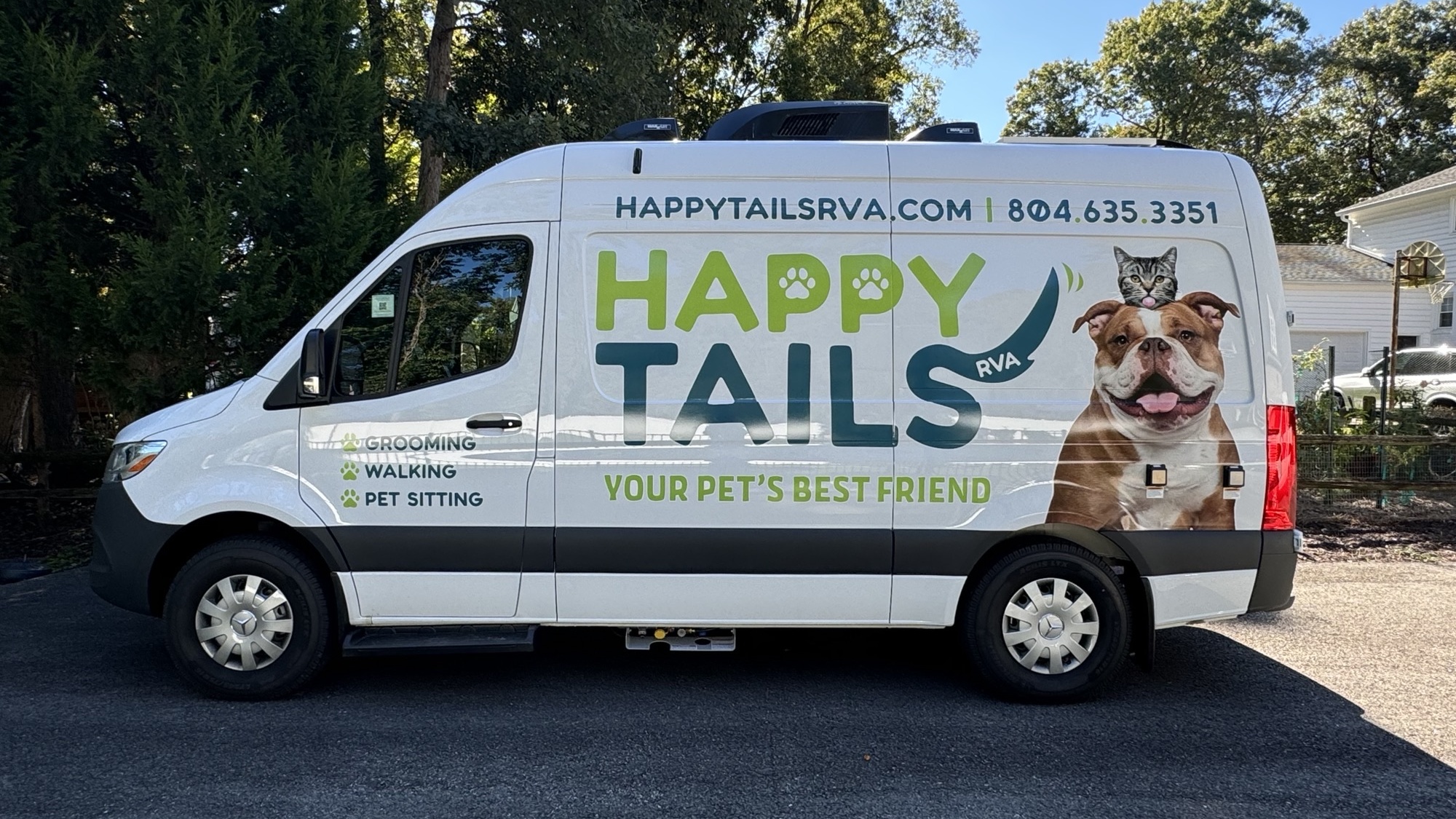 Trucking exec rolls into career change with new mobile pet grooming business – Richmond BizSense