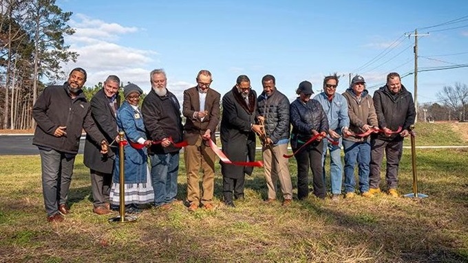 Creighton Rd ribbon cutting Cropped