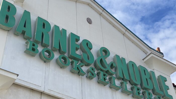 Barnes & Noble to reopen in Glen Allen shopping center this summer – Richmond BizSense