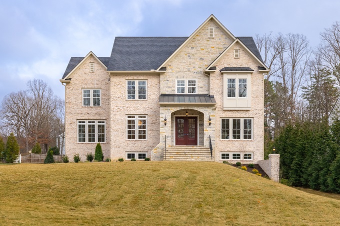 New build in Henrico’s FoxHall neighborhood tops March home sales at $2.6M 1 13600 Cotton Patch Ct 41